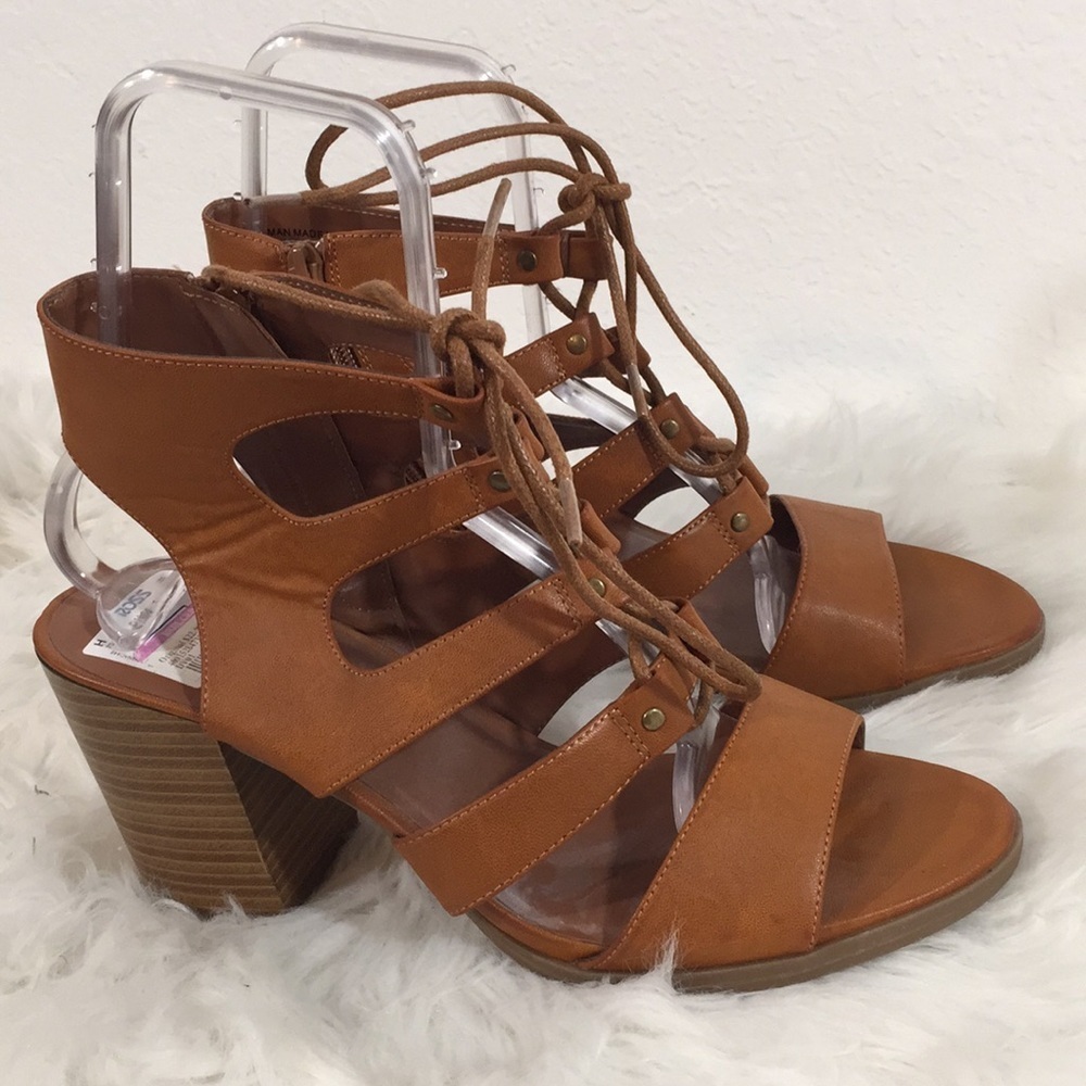 White Mountain Brown Peep Toe Block Heel Sandals